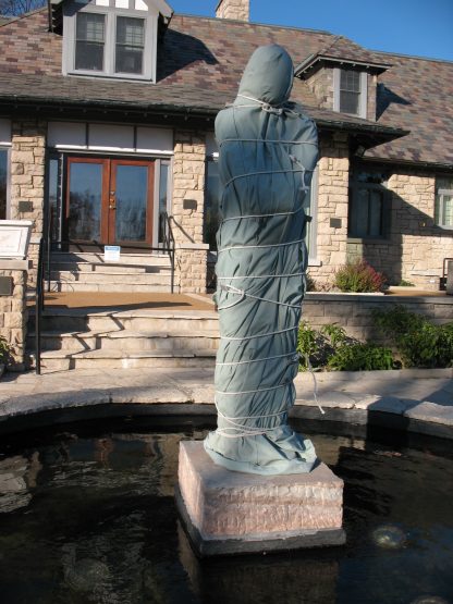 St. Louis sculpture park bound statue, Nan Genger
